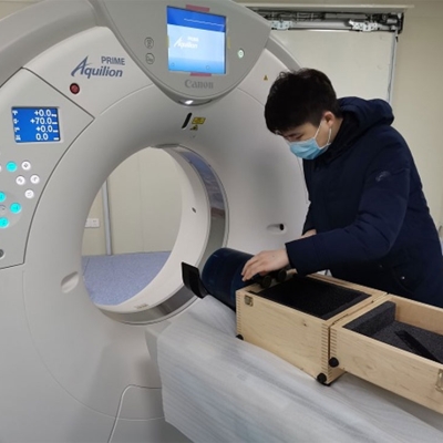 與醫(yī)護(hù)人員一同守衛(wèi)健康 江蘇省計(jì)量院為新冠肺炎診斷的醫(yī)療設(shè)備提供計(jì)量檢測